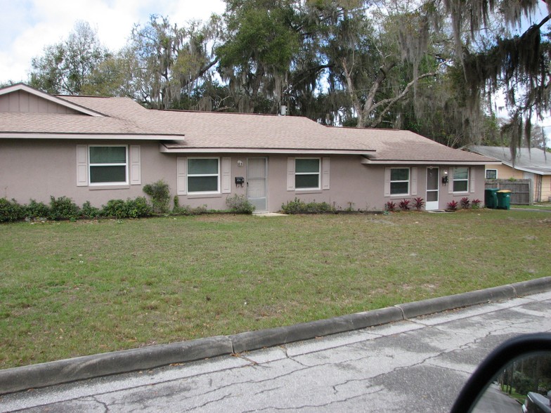 211 N Citrus Ave, Inverness, FL for sale - Primary Photo - Image 1 of 1