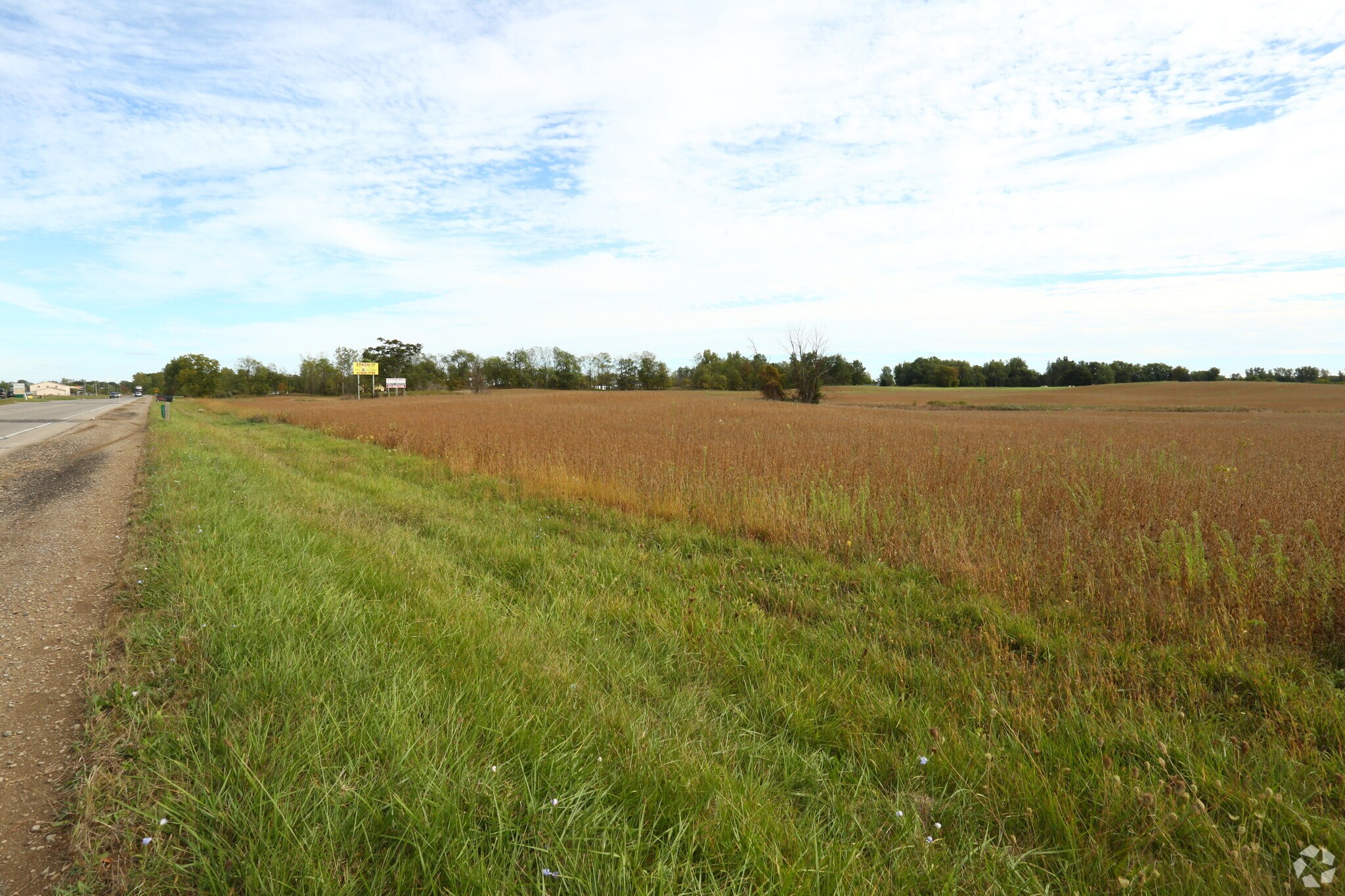 W Lansing Rd, Perry, MI for sale Primary Photo- Image 1 of 1