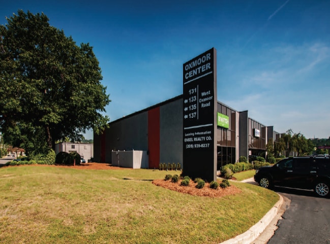 131 W Oxmoor Rd, Birmingham, AL for lease Building Photo- Image 1 of 13