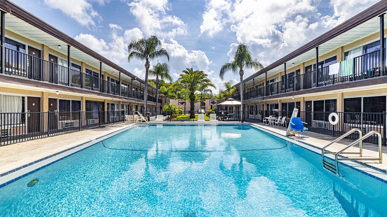 11736 US-19, Port Richey, FL for sale Building Photo- Image 1 of 1