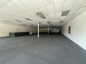 1145-1167 N Colony Rd, Wallingford, CT for lease Interior Photo- Image 1 of 5