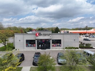 More details for 21200 Penn St, Taylor, MI - Retail for Sale