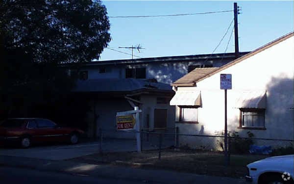 6840 Vesper Ave, Van Nuys, CA for sale - Building Photo - Image 3 of 5