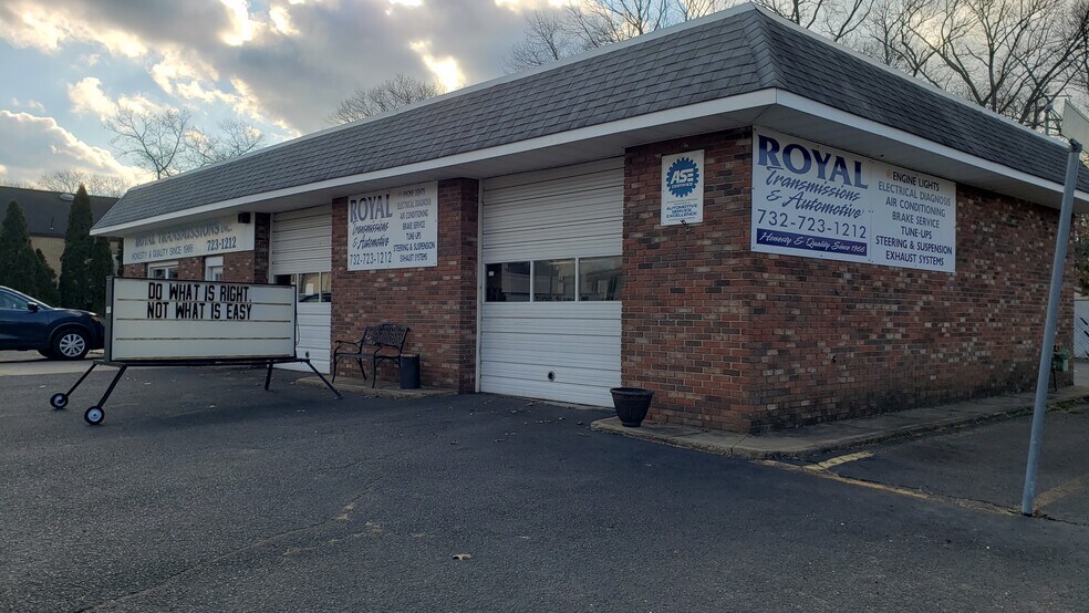 308 Spotswood Englishtown Rd, Monroe Township, NJ 08831