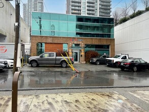 4450-4452 Juneau St, Burnaby, BC for lease Interior Photo- Image 1 of 5