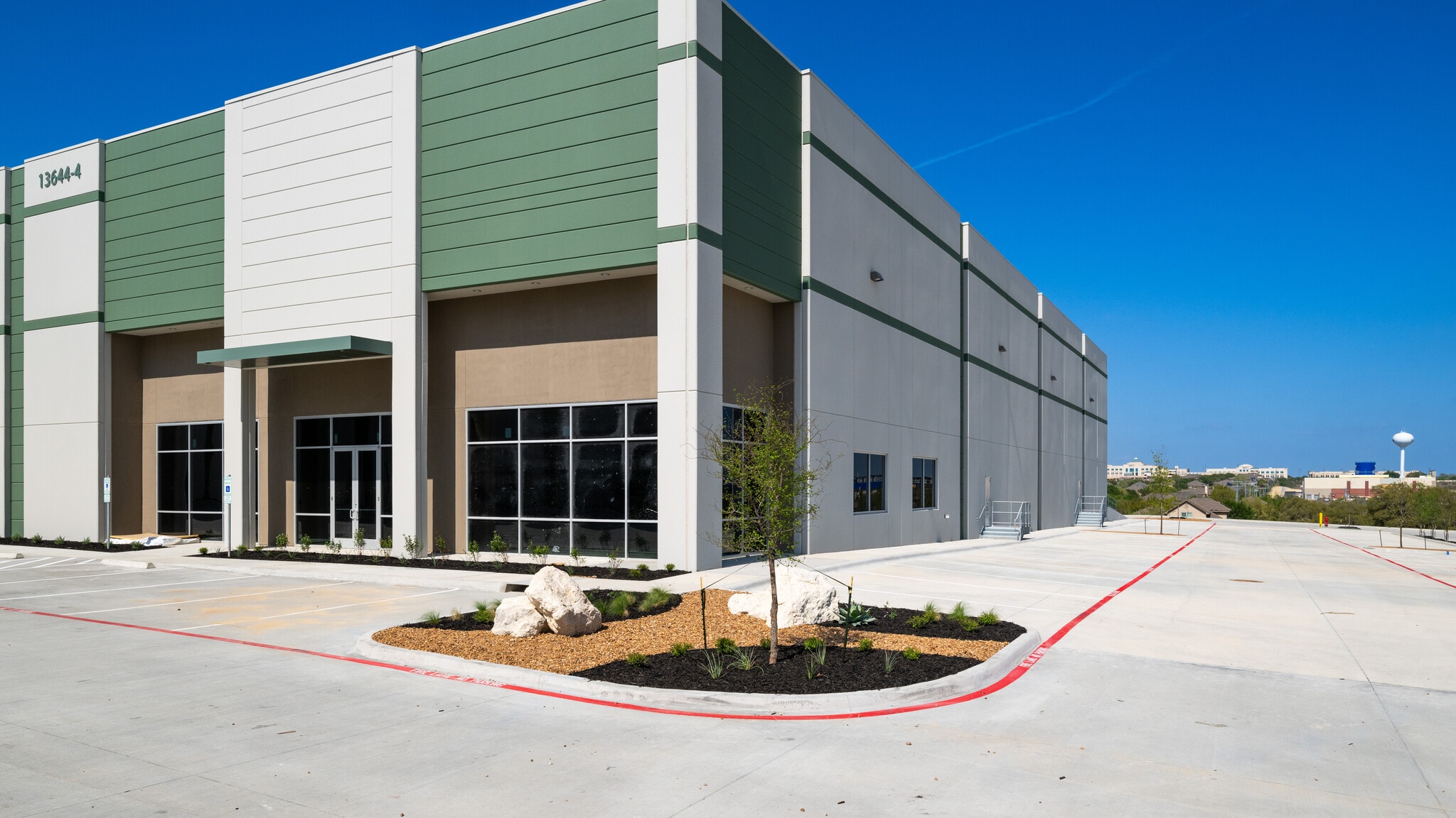 13644 Toepperwein Rd, Live Oak, TX for lease Building Photo- Image 1 of 4