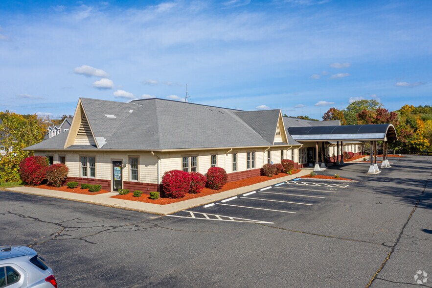 440 E Central St, Franklin, MA 02038 Office for Sale