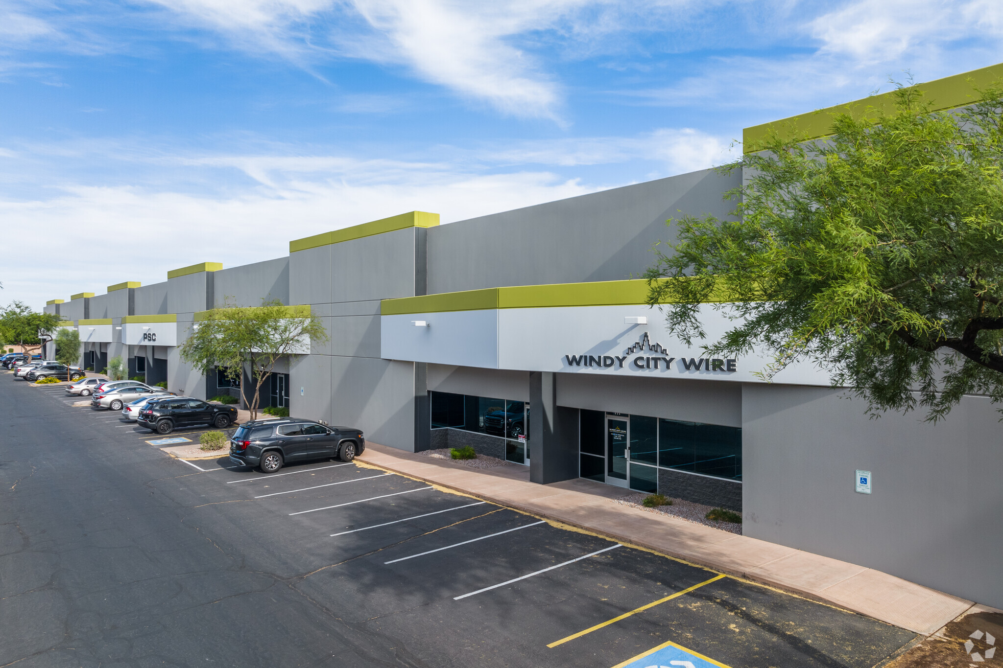 8270 S Kyrene Rd, Tempe, AZ for lease Primary Photo- Image 1 of 5