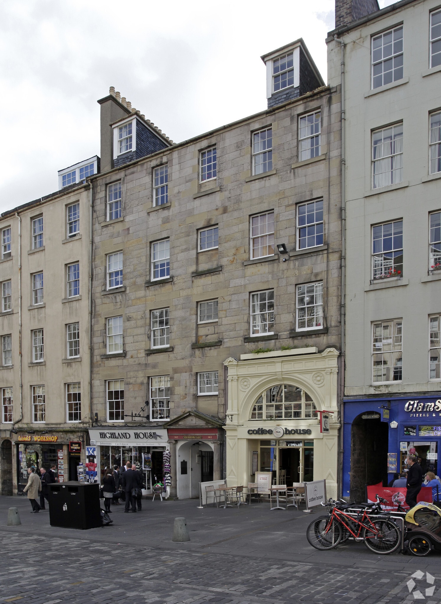 140-144 High St, Edinburgh for sale Primary Photo- Image 1 of 1