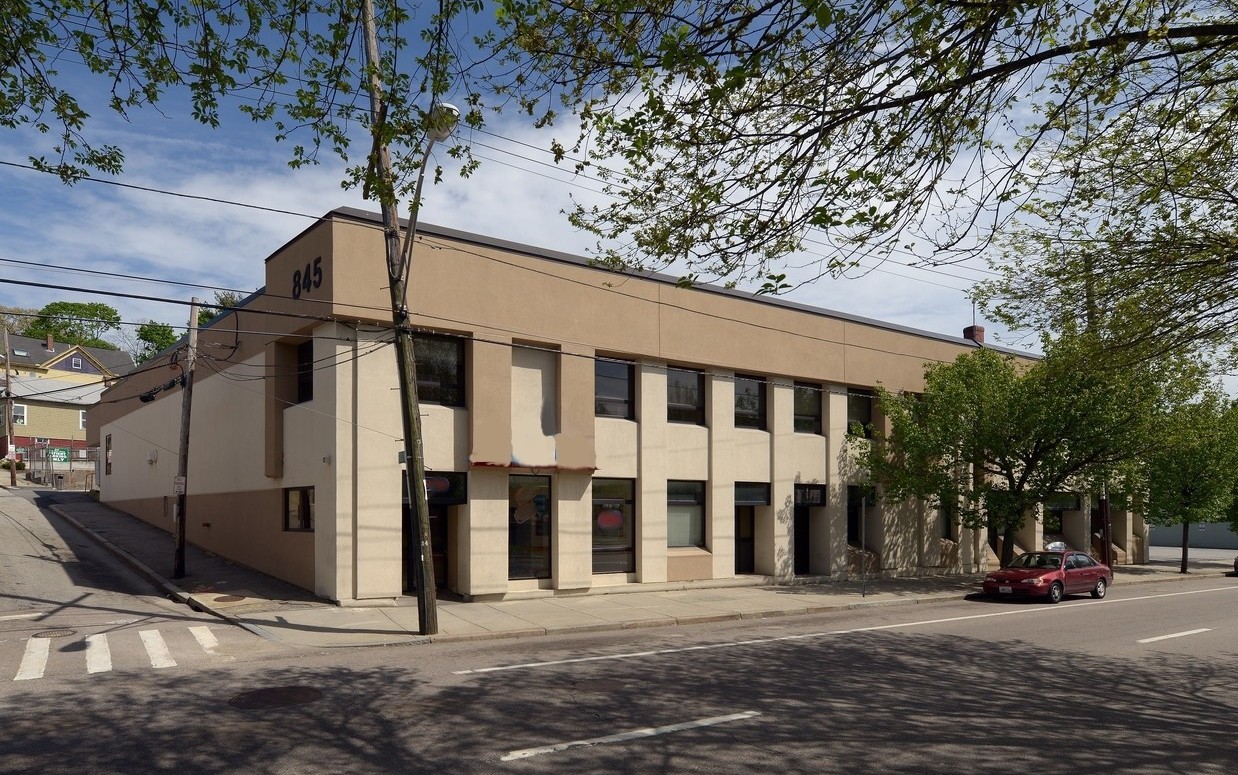 845 N Main St, Providence, RI for sale Primary Photo- Image 1 of 13