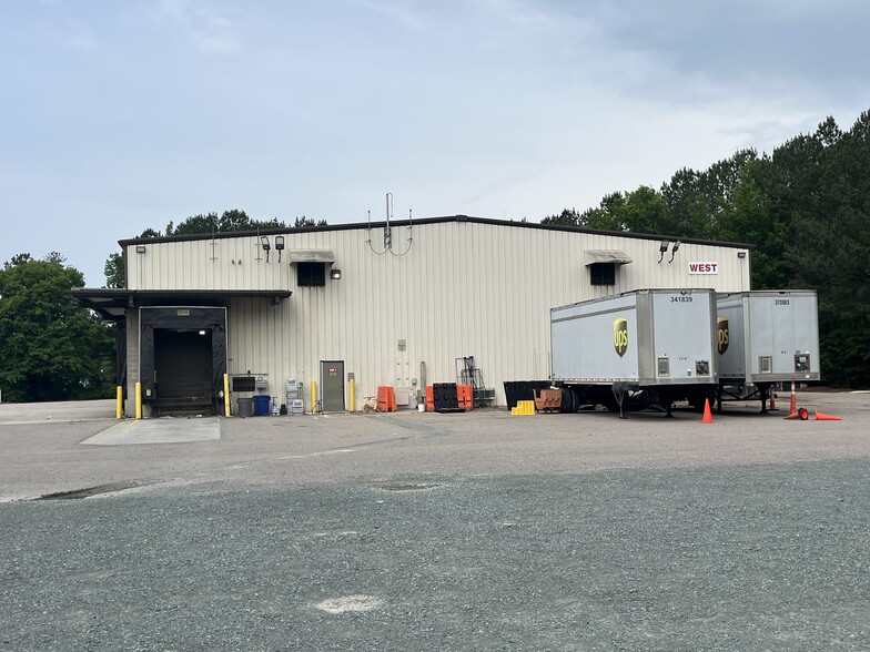 7411 Rex Rd, Chapel Hill, NC for sale - Building Photo - Image 2 of 7