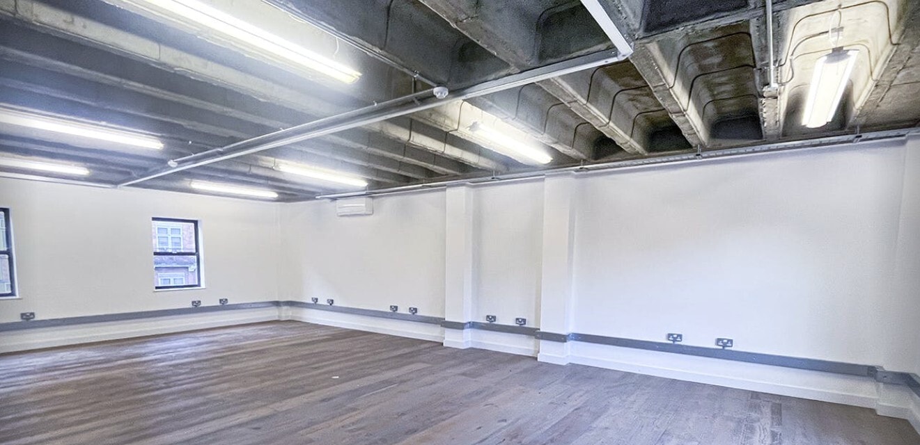 25-29 Fulham High St, London for lease Interior Photo- Image 1 of 5
