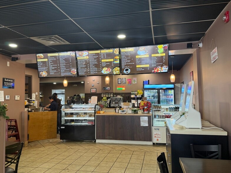 3862-3864 Terrace St, Philadelphia, PA for sale - Building Photo - Image 3 of 23