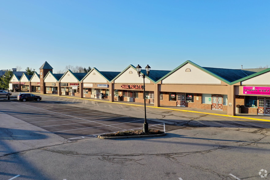 10441 Perry Hwy, Wexford, PA for lease - Building Photo - Image 2 of 4