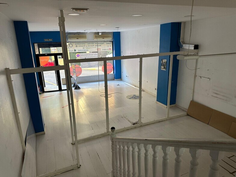 Retail in Cáceres for lease - Building Photo - Image 3 of 7