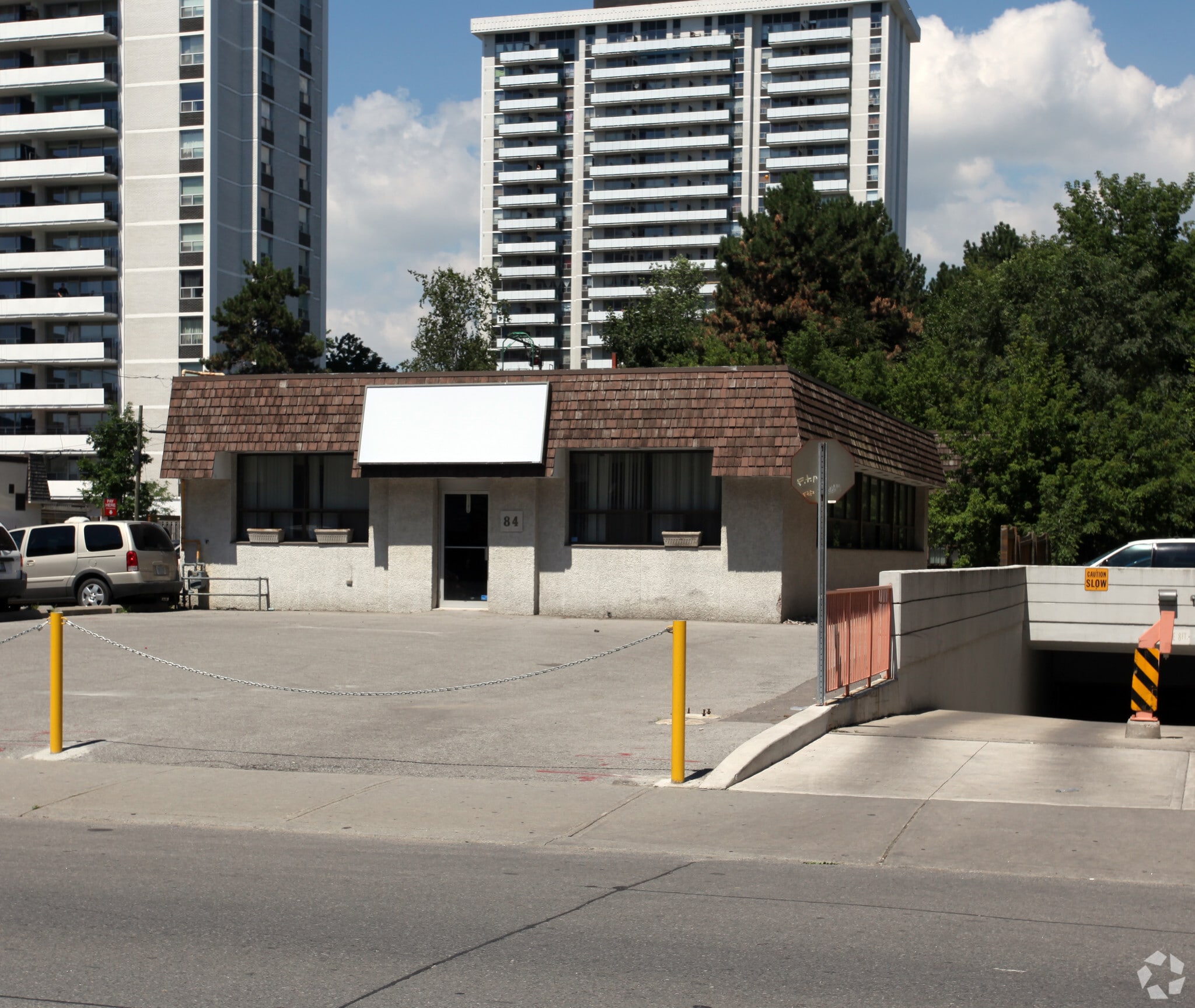 84 Merton St, Toronto, ON for sale Primary Photo- Image 1 of 1