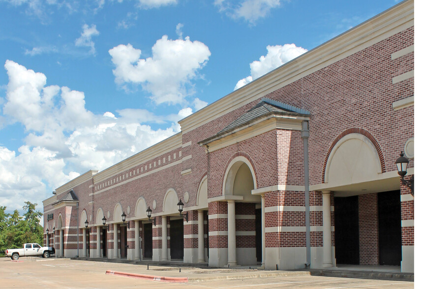 1630 Briarcrest Dr, Bryan, TX for lease - Building Photo - Image 1 of 5