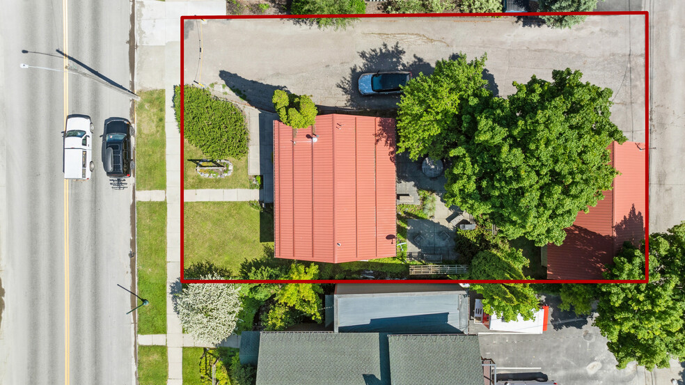 327 Spokane Ave, Whitefish, MT for sale - Aerial - Image 2 of 21