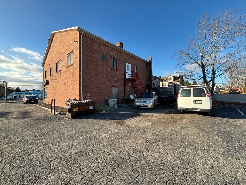 542-544 Main St, Cromwell, CT for lease - Building Photo - Image 2 of 20