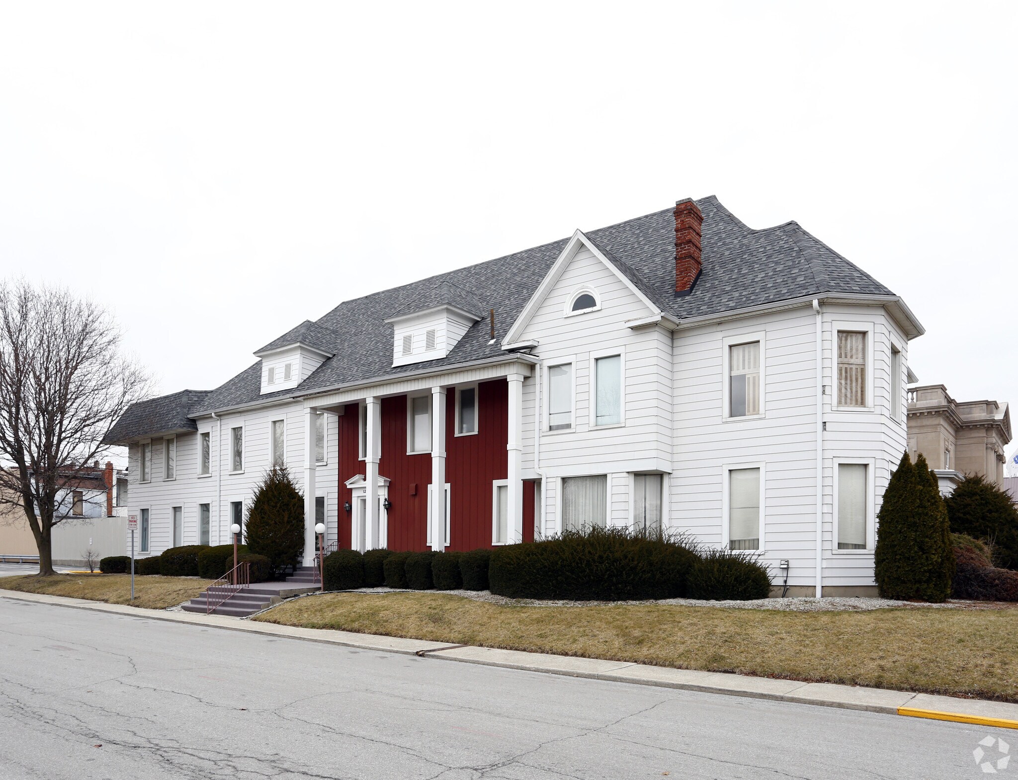 123 S Marion St, Bluffton, IN for sale Primary Photo- Image 1 of 1