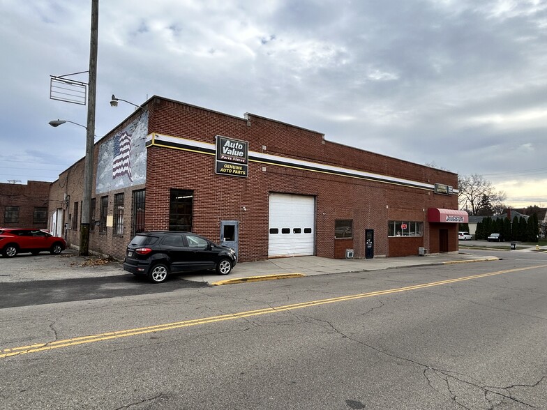 225 S Walnut St, Troy, OH for sale - Primary Photo - Image 1 of 16