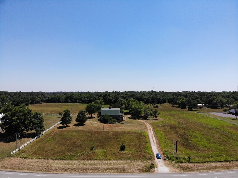 4014 E 7th St, Joplin, MO for sale - Building Photo - Image 2 of 12