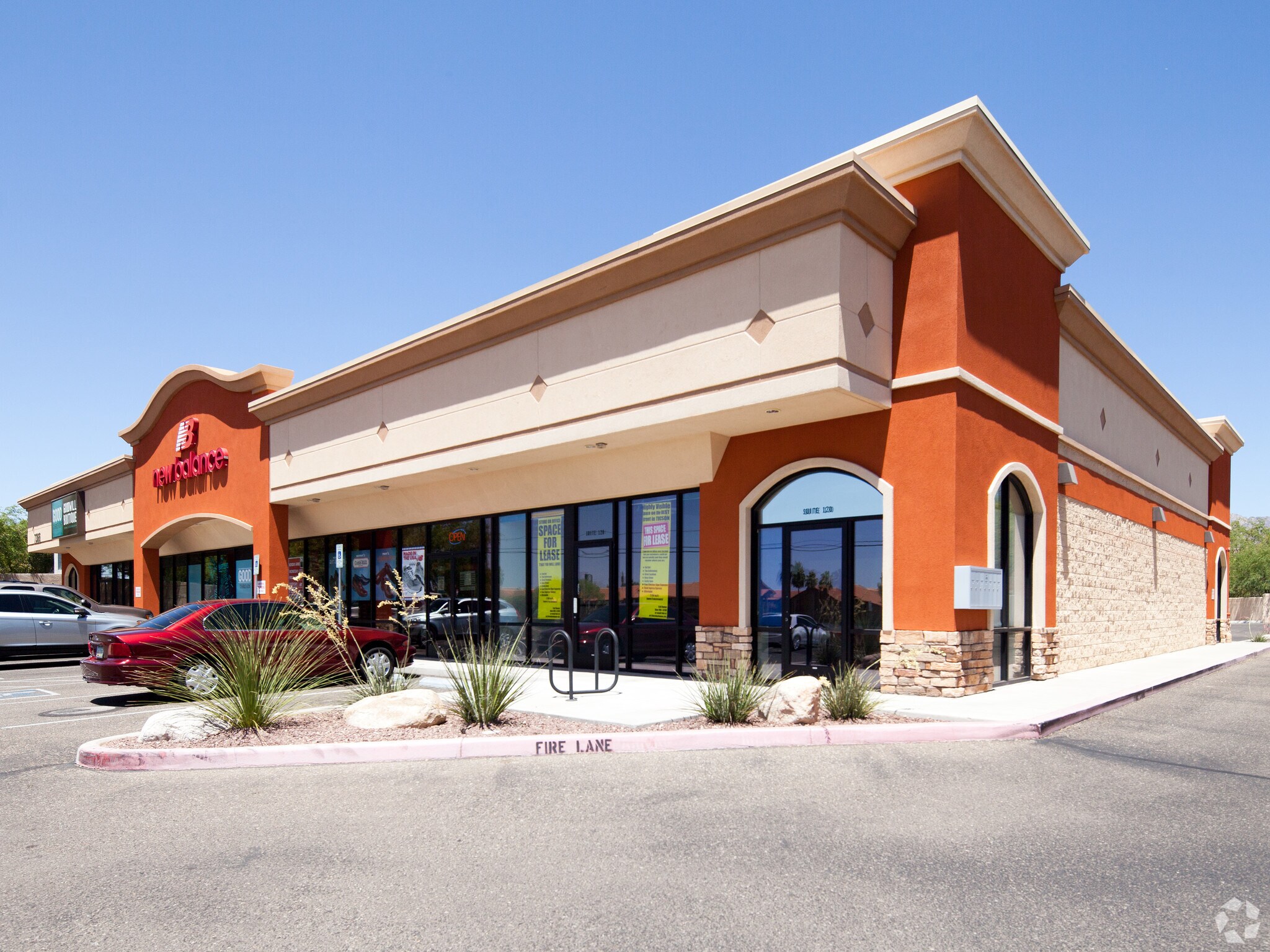 7366 N Oracle Rd, Tucson, AZ for sale Primary Photo- Image 1 of 1