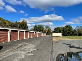 Medford Mini Storage - Warehouse