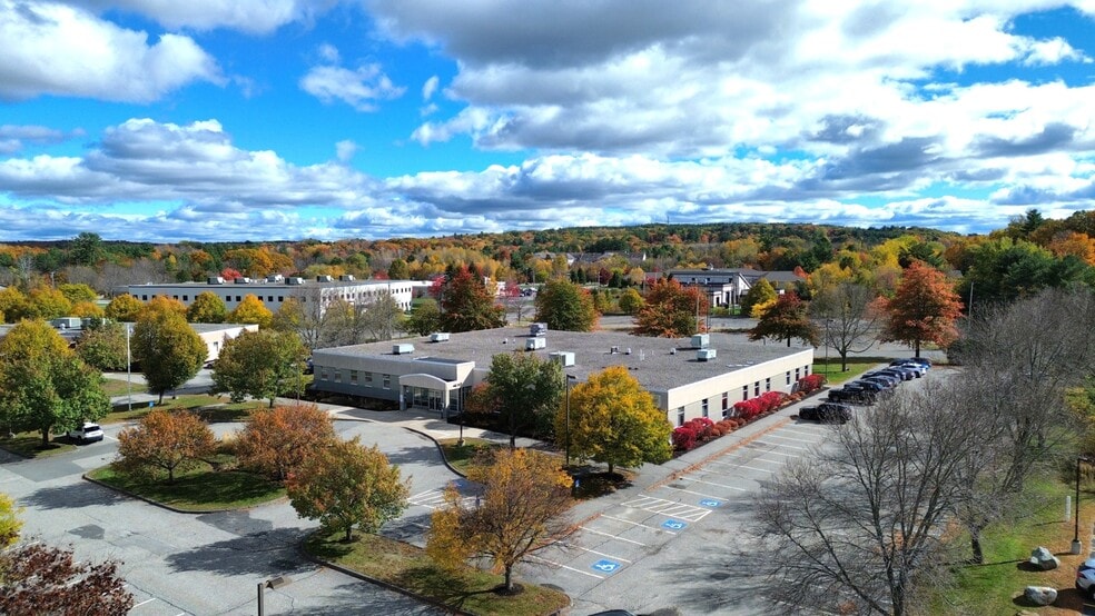 5 Mollison Way, Lewiston, ME for lease - Building Photo - Image 3 of 9