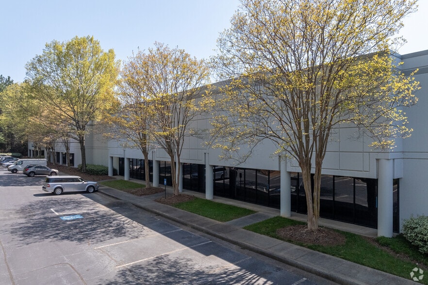 2150 Boggs Rd, Duluth, GA for lease - Primary Photo - Image 1 of 9