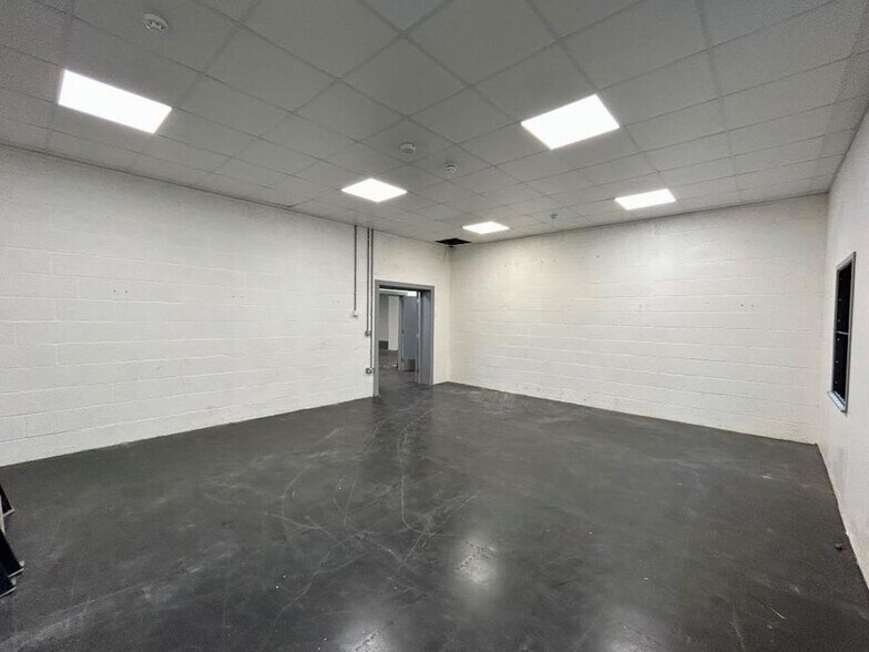 Camp Rd, Upper Heyford for lease - Building Photo - Image 3 of 14