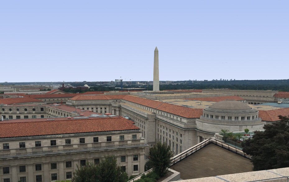 1201 Pennsylvania Ave NW, Washington, DC for lease - Building Photo - Image 3 of 19