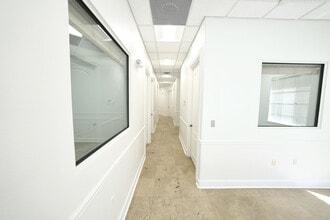 2009 Longwood Lake Mary Rd, Longwood, FL for lease Building Photo- Image 2 of 16