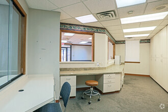 401 W Jasper Dr, Killeen, TX for lease Interior Photo- Image 1 of 7