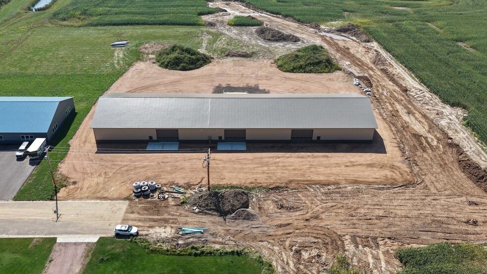 10 Opportunity Dr, Abbotsford, WI for lease - Building Photo - Image 3 of 17