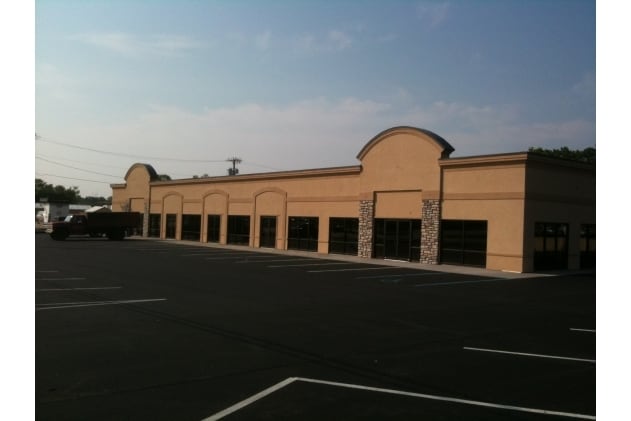 1733-1737 N Kingshighway St, Cape Girardeau, MO for lease - Building Photo - Image 3 of 7