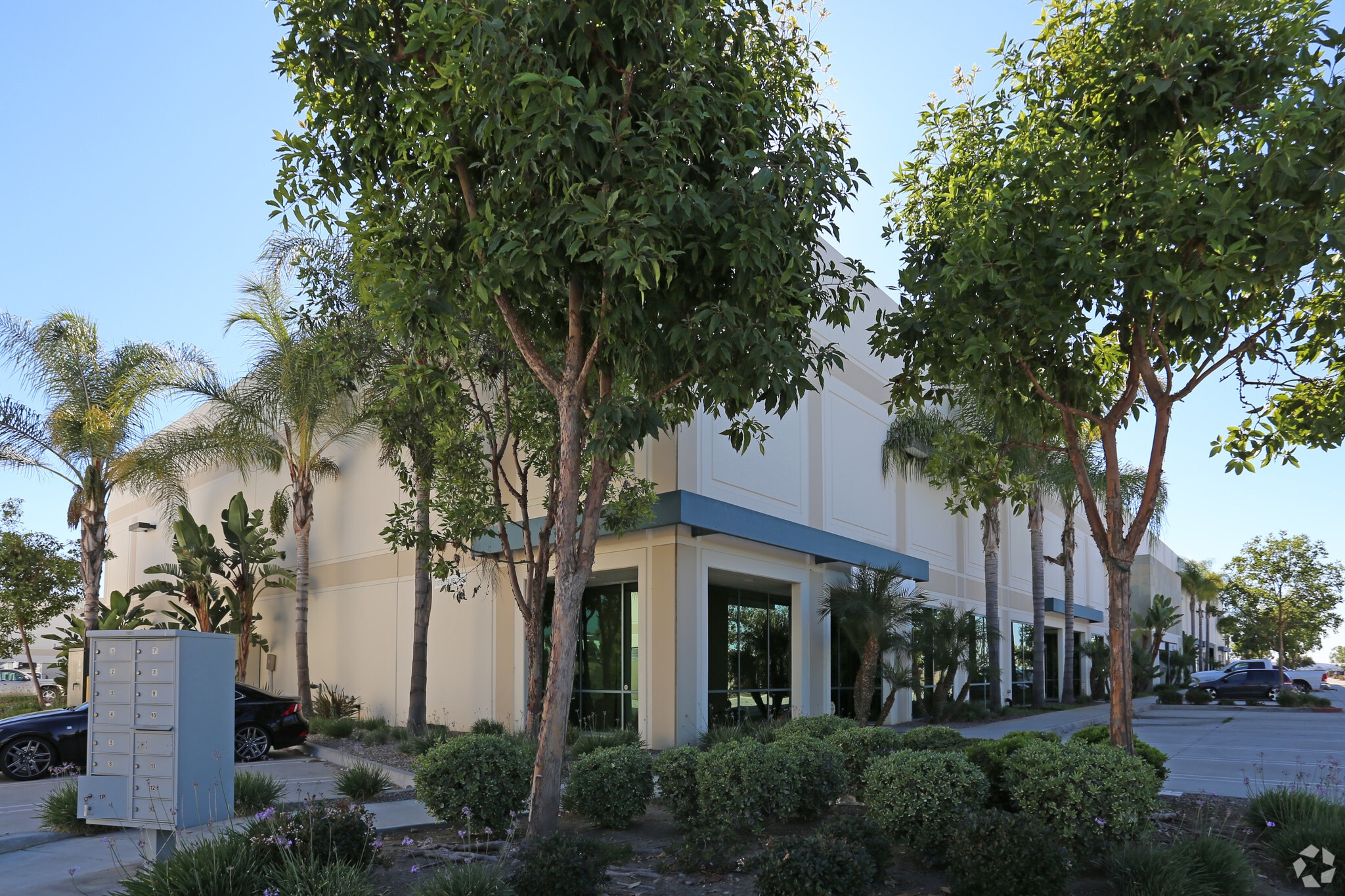 11870 Community Rd, Poway, CA for lease Primary Photo- Image 1 of 7