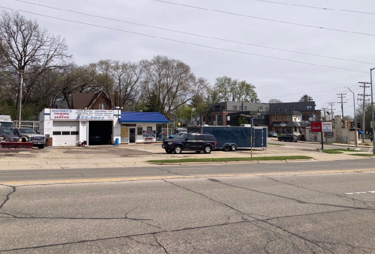 3802 Mineral Point Rd, Madison, WI for lease Primary Photo- Image 1 of 3