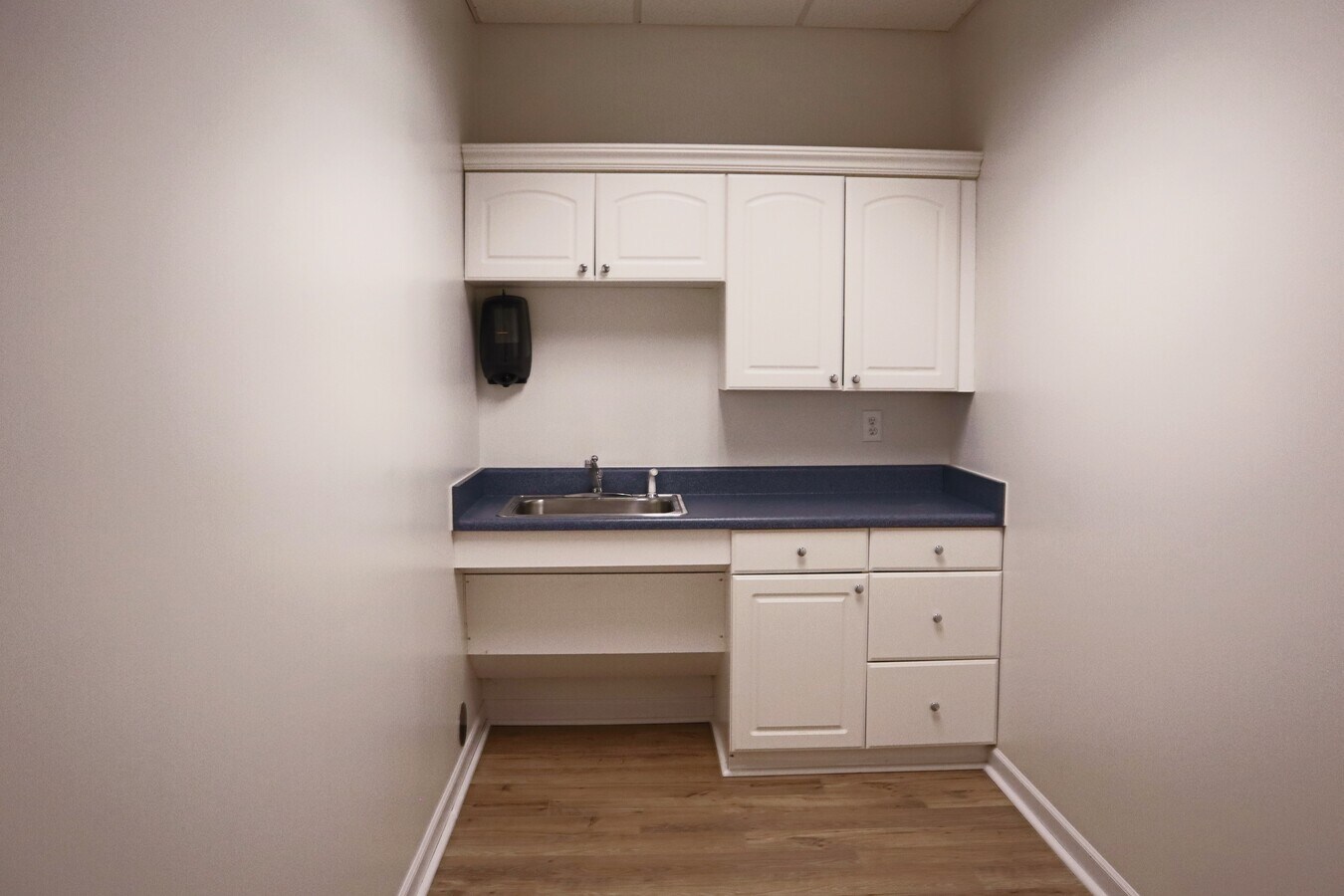 2638 Willard Dairy Rd, High Point, NC 27265