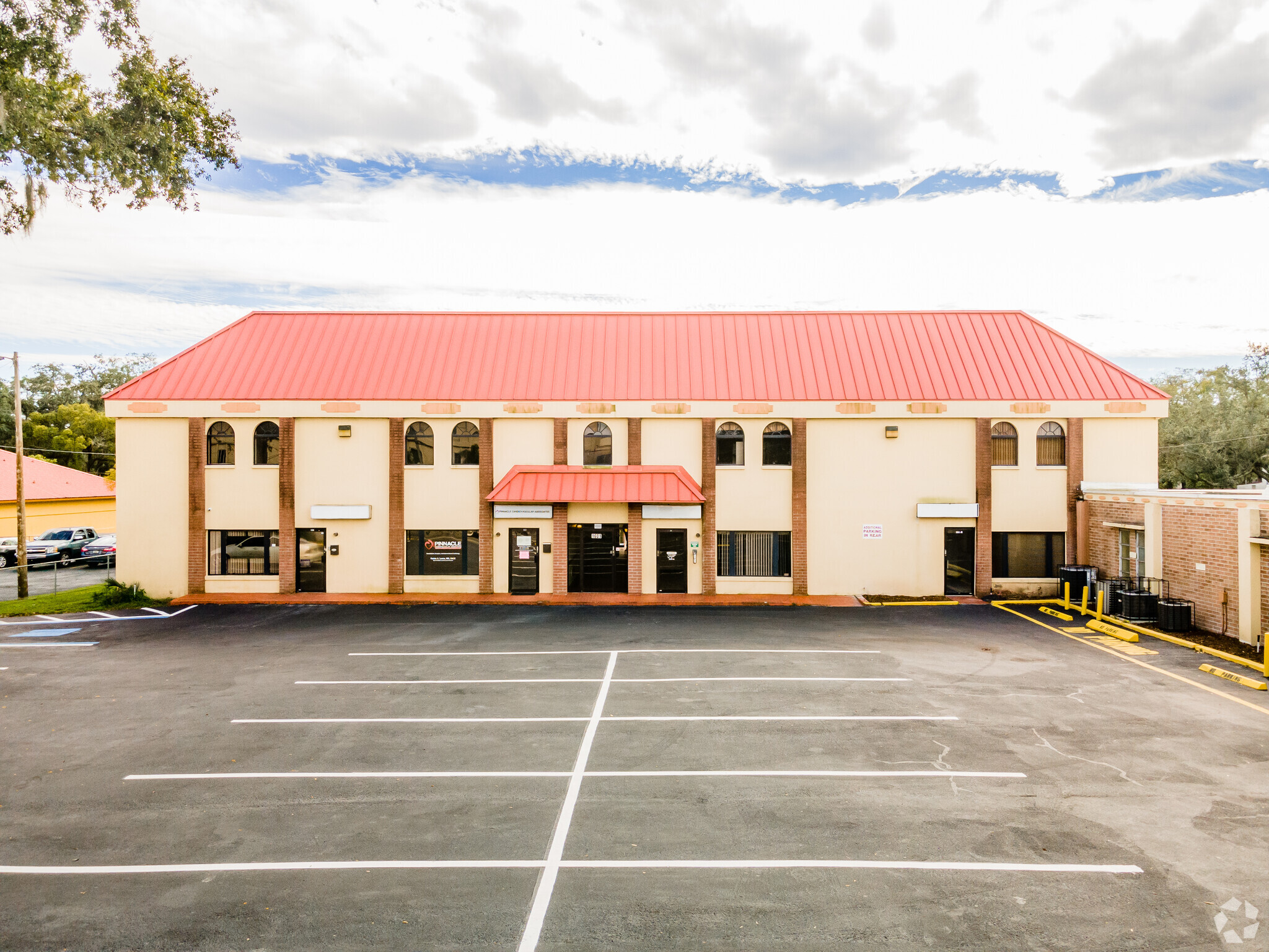 1601 W Reynolds St, Plant City, FL for lease Building Photo- Image 1 of 11