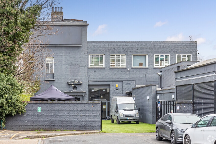 Beaumont Av, London for sale - Primary Photo - Image 1 of 1