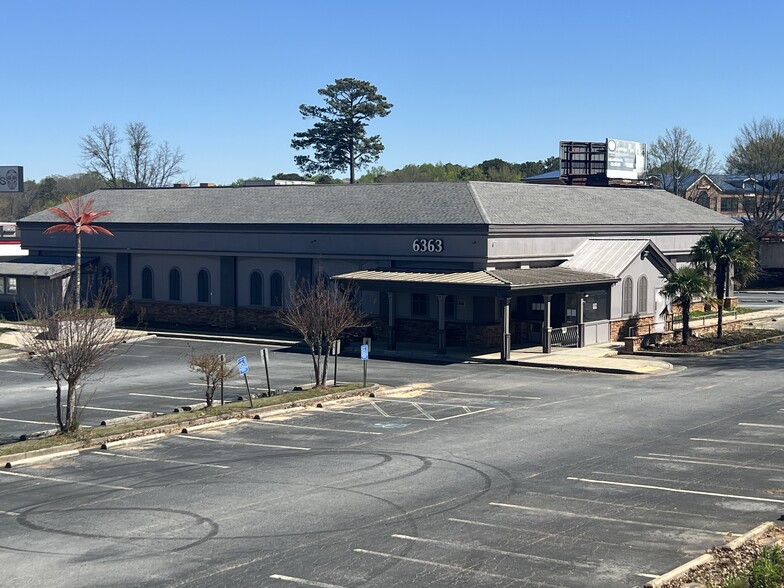 6363 Peachtree Industrial Blvd, Atlanta, GA for lease - Building Photo - Image 3 of 29