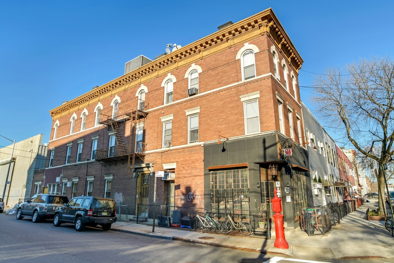 179 Meserole Ave, Brooklyn, NY 11222 | LoopNet