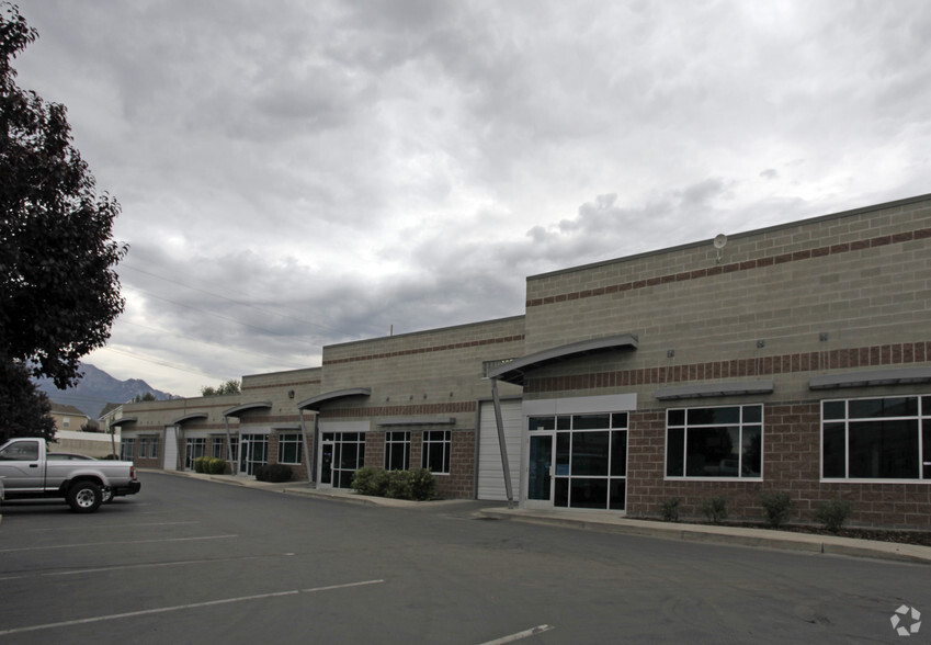 303-321 Quail Trax Pl, Salt Lake City, UT for lease - Building Photo - Image 2 of 3