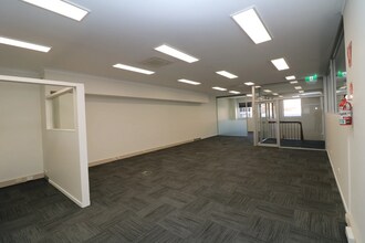 16 James St, Geelong for lease Interior Photo- Image 2 of 3