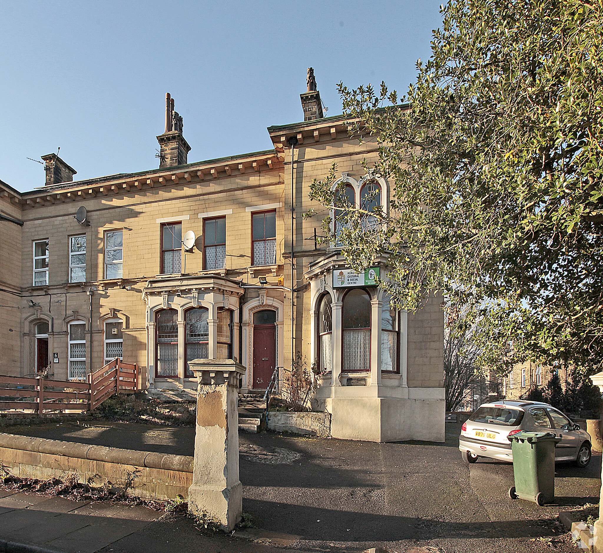 4 Walmer Vill, Bradford for sale Primary Photo- Image 1 of 1