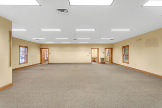 3120 Wilmington Rd, New Castle, PA for lease Interior Photo- Image 2 of 16