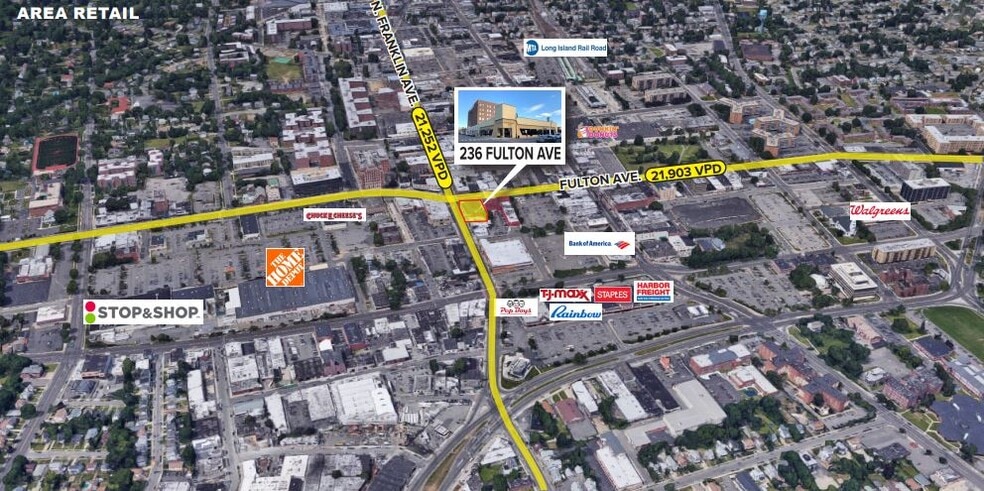 236-242 Fulton Ave, Hempstead, NY for lease - Building Photo - Image 1 of 2