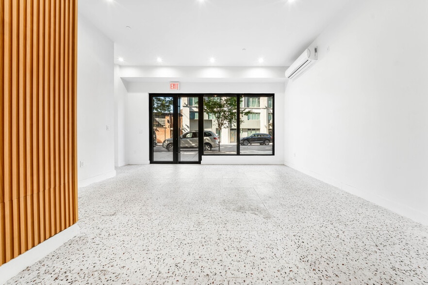 37-29 32nd St, Long Island City, NY for sale - Building Photo - Image 2 of 13