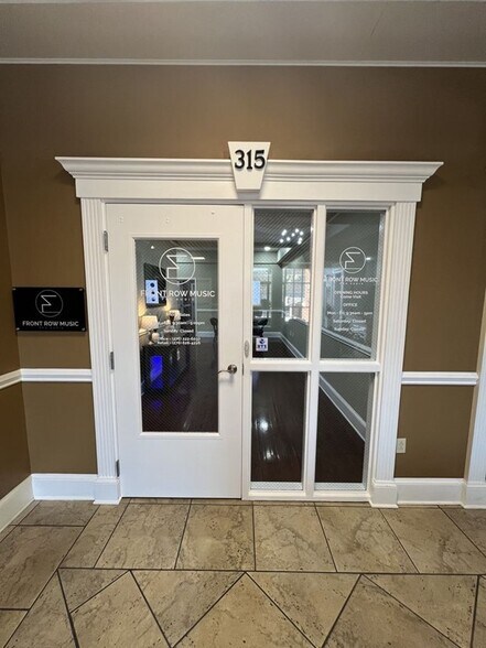 315 Falls Dr NW, Abingdon, VA for sale - Building Photo - Image 2 of 25